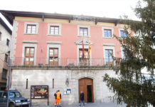 Quins pobles poden veure augmentat el nombre de regidors, segons l’últim padró? Puigcerdà façana ajuntament