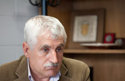 “La política també consisteix en anar apagant focs”