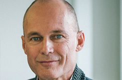 Bertrand Piccard: ”Les decisions sobre com els pobles i ciutats són alimentades per mentides més que mai a mans dels Alcaldes»