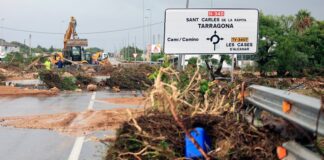 Vies tallades i inundacions en l’aiguat al Baix Ebre i el Montsià