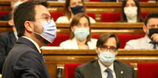 Aragonès compta amb el PSC per refer les lleis pel català