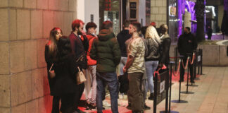 El contagi de covid baixa fins a un 45% en una setmana