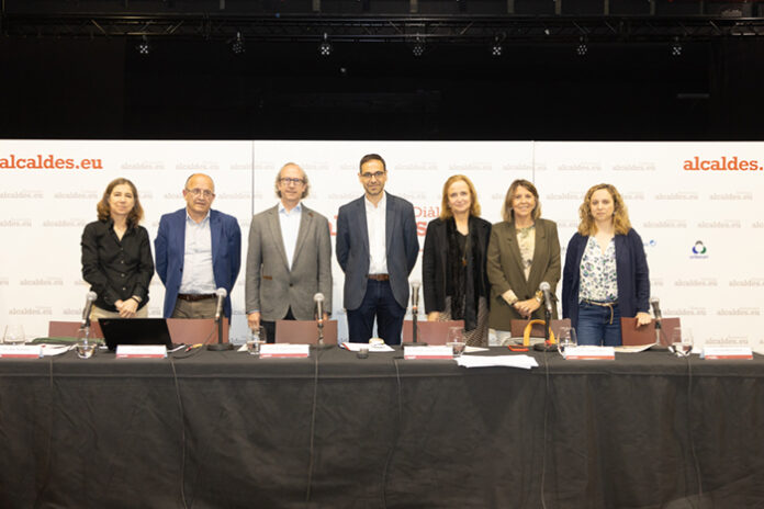 AL22-7638-colloqui-castellar