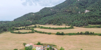 Veïns s’organitzen en contra del projecte d’un parc fotovoltaic a Espinalbet