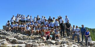 La campanya d’excavacions a les Guixeres de Súria treu a la llum interessants restes ceràmiques