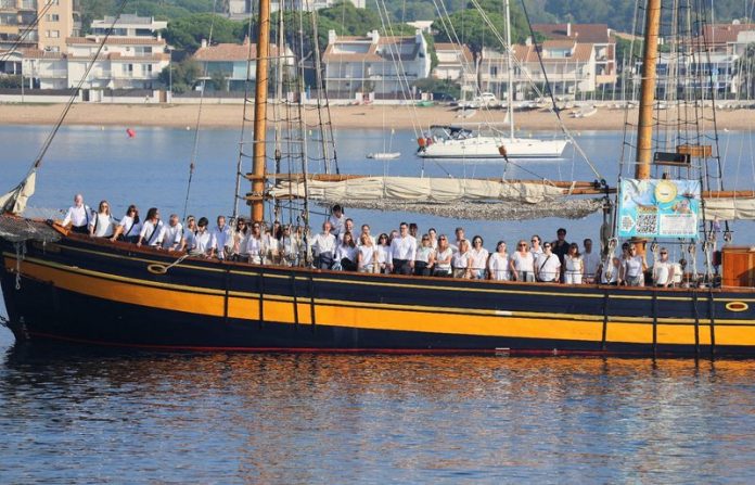 Allguns dels organitzadors de la tercera edició de la ComerÇiada, divendres a Palamós. Foto: Cedida