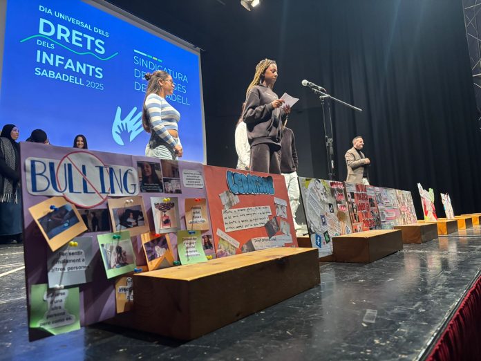 20.11 Dia infancia Sindicatura Sabadell