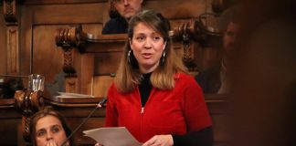 Janet Sanz s’acomiada com a regidora de l’Ajuntament de Barcelona després de catorze anys