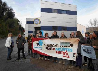 22 municipis, la Diputació de Girona i el Consell Comarcal del Vallès Oriental reclamen treure l’aigua “mineral” de la Llei de Mines