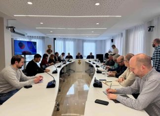 La Diputació de Lleida presenta davant els alcaldes del Segrià els eixos d’actuació dissenyats per fer front al repte demogràfic