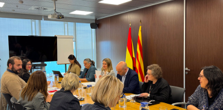 L’FMC aborda amb el Departament de Drets Socials i Inclusió els reptes del món local en serveis socials, sensellarisme i pobresa energètica