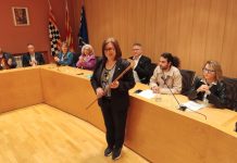 Prospera la moció de censura a Tàrrega i Rosa Maria Perelló torna a ser alcaldessa