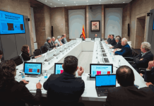 El Govern rep operadores de telecomunicacions i el món local en el marc del MWC per avançar en la millora de la connectivitat del país