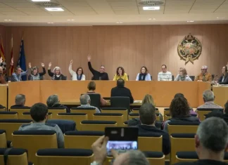 Moció de censura a Tàrrega de Junts i la CUP per destituir el govern d’ERC i el PSC