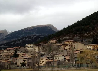 Gósol sotmet a consulta popular un projecte per construir una planta embotelladora