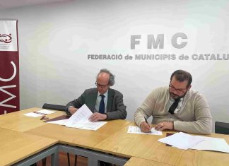 Alcaldes.eu i la Federació de Municipis de Catalunya signen un conveni per reforçar la comunicació del món local