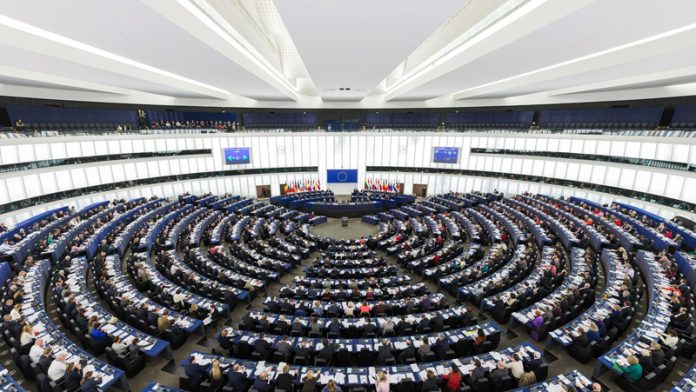 parlament-europeu-commons